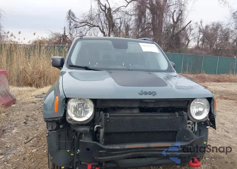 2015 Jeep Renegade Trailhawk из США, поврежденный, VIN ZACCJBCT8FPC02485